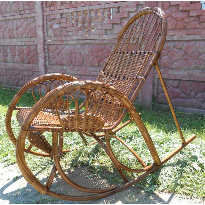 Крісло-гойдалка «Схід-5» – плетені меблі з лози