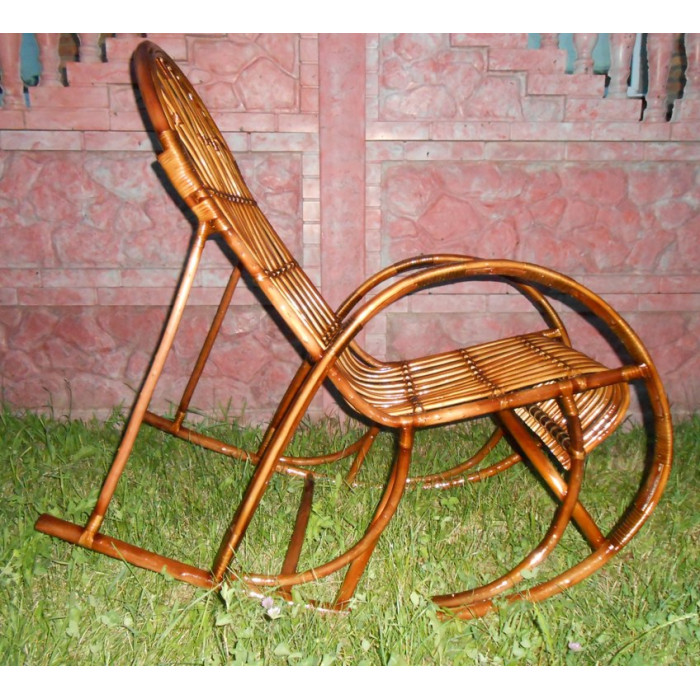 Крісло-гойдалка «Схід» – плетені меблі з лози