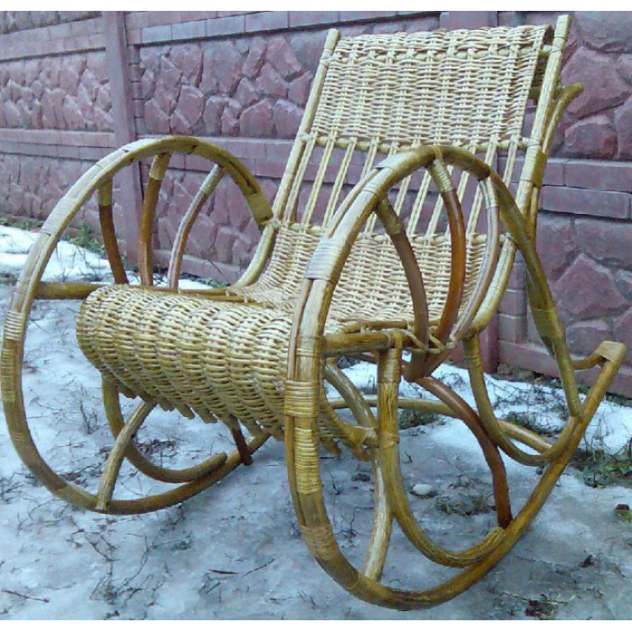 Крісло-гойдалка «Чебурашка-2» із натуральної лози