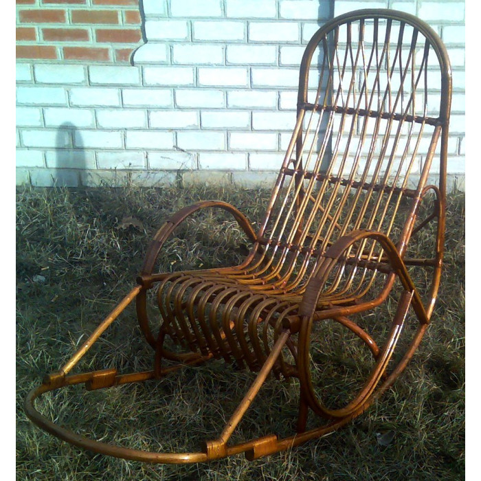 Крісло-гойдалка «Захід» – стиль та комфорт з лози