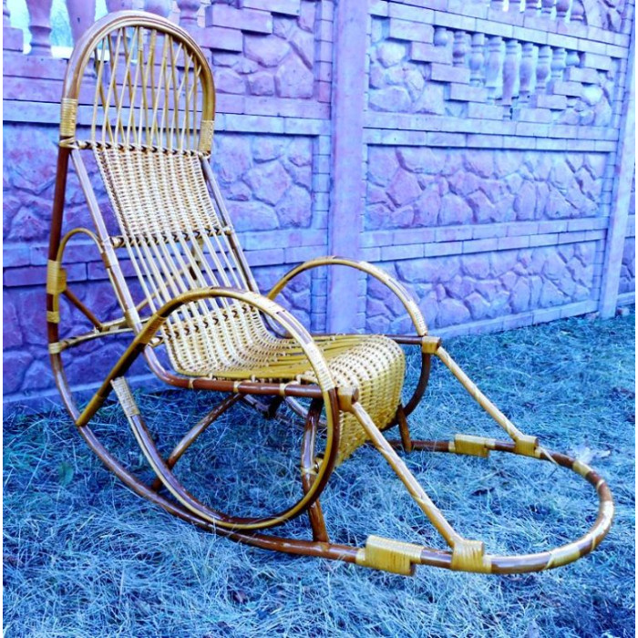 Крісло-гойдалка «Захід-2» – стиль та комфорт з лози