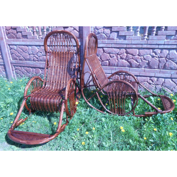 Крісло-гойдалка «Захід-5» – стиль та комфорт з лози